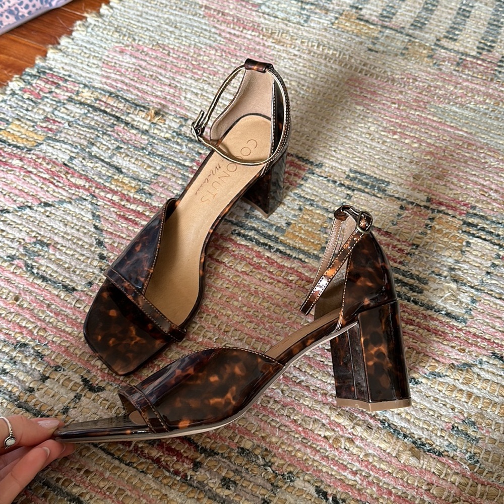 Coconuts by Matisse - Mila brown heel